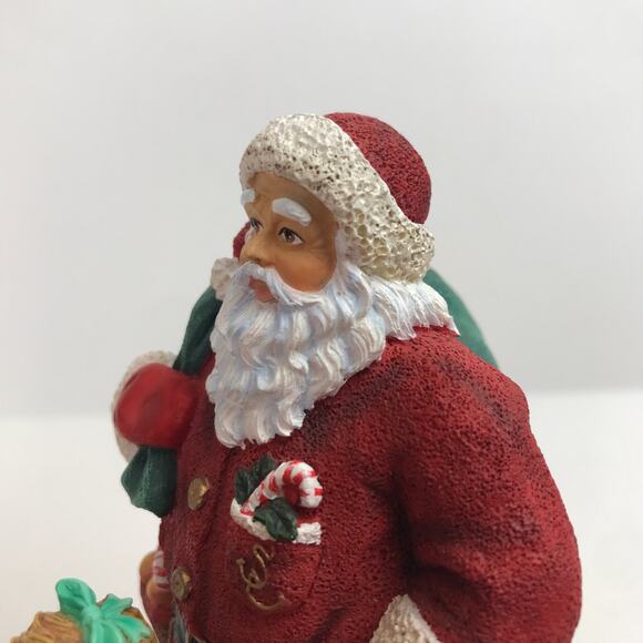 Pipka Reflections of Christmas Yes, Virginia There is a Santa 11323 Figurine - Picture 11 of 15